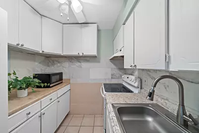 3224 Timmons Lane #135, Houston, TX 77027 - Photo 7