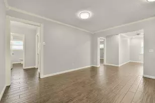 1125 Grace St, Deer Park, TX 77536 - Photo 9