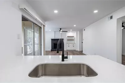 1500 Bay Area Boulevard #331, Houston, TX 77058 - Photo 13