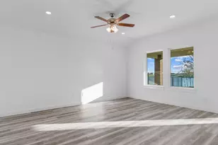 2713 Gran Castillo Dr, Texas City, TX 77568 - Photo 5