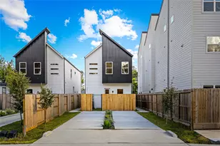 2477 Carmel St, Houston, TX 77091 - Photo 3