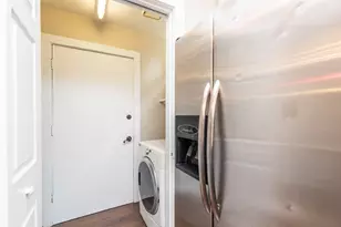 1611 Oakdale St, Houston, TX 77004 - Photo 15