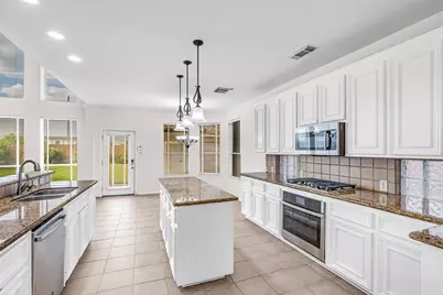 10023 Katherine Court, Houston, TX 77089 - Photo 13