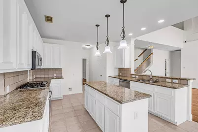 10023 Katherine Court, Houston, TX 77089 - Photo 9