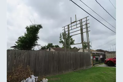3135 Golfcrest Boulevard, Houston, TX 77087 - Photo 25