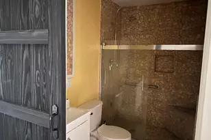 614 S Erwin St, Brazoria, TX 77422 - Photo 31