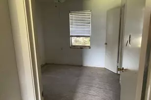 614 S Erwin St, Brazoria, TX 77422 - Photo 23