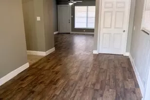 6111 Doulton Dr, Houston, TX 77033 - Photo 3
