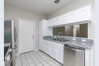 11313 Red Creek Circle, Corpus Christi, TX 78410 - Photo 9