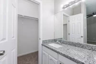11313 Red Creek Circle, Corpus Christi, TX 78410 - Photo 17