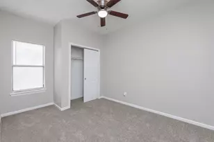 11313 Red Creek Cir, Corpus Christi, TX 78410 - Photo 19