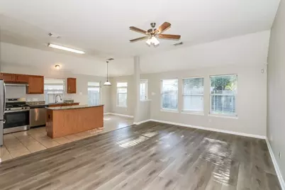 21807 Cascade Hollow Lane, Spring, TX 77379 - Photo 3