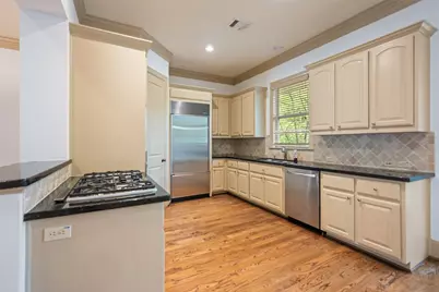 4607 Regent Manor Drive, Kingwood, TX 77345 - Photo 11