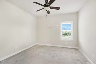 2033 Bluestem Dr, Conroe, TX 77384 - Photo 43