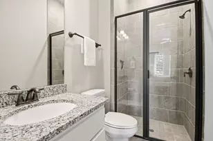2033 Bluestem Dr, Conroe, TX 77384 - Photo 35