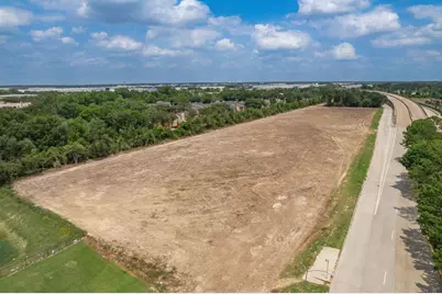 1003 Greens Road, Houston, TX 77060 - Photo 3