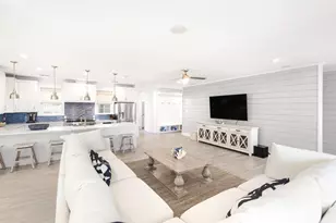 135 Sunrise Ave, Port Aransas, TX 78373 - Photo 29