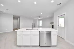14806 Freestone Plum Ct, Houston, TX 77049 - Photo 13