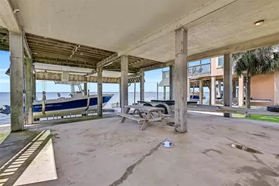243 Isles End Road #RR2, Galveston, TX 77554 - Photo 31