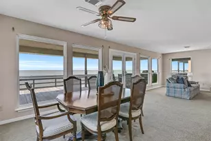 243 Isles End Rd, Tiki Island, TX 77554 - Photo 9