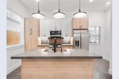 7031 Avenue N #1, Houston, TX 77011 - Photo 1