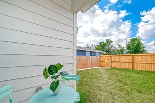 9316 Arledge St, Houston, TX 77075 - Photo 25