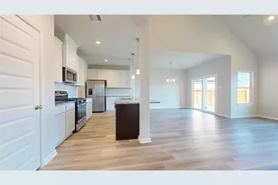 12128 Alydar Drive, Willis, TX 77318 - Photo 5