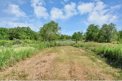 309 Old Liberty Road, Liberty, TX 77575 - Photo 5