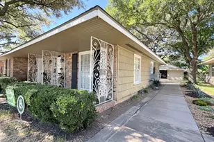 8210 Buffalo Speedway, Houston, TX 77025 - Photo 29