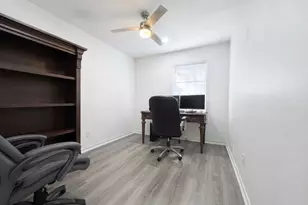 8210 Buffalo Speedway, Houston, TX 77025 - Photo 23