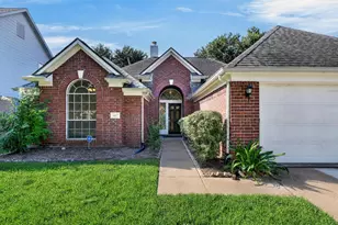 15627 Rosewood Hill Ct, Sugar Land, TX 77498 - Photo 5