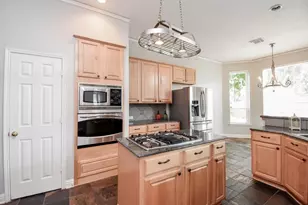 7123 Morrow Ct, Sugar Land, TX 77479 - Photo 23