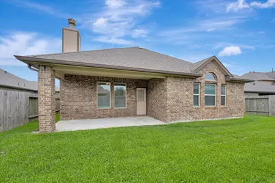 611 Applewood Drive, League City, TX 77573 - Photo 3