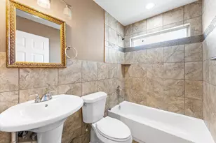 8221 Brockton St, Houston, TX 77017 - Photo 3