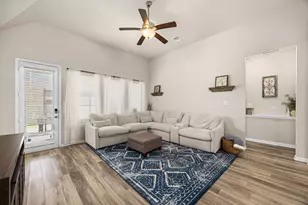 10847 Texas Rose Dr, Missouri City, TX 77459 - Photo 11