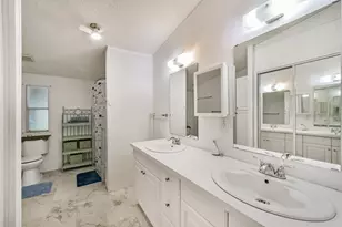 1440 Lakeside Dr, Huntsville, TX 77320 - Photo 45