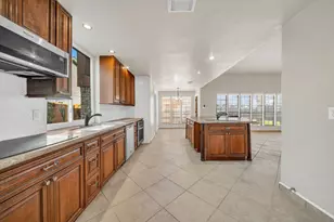 8210 Bo Jack Dr, Houston, TX 77040 - Photo 11