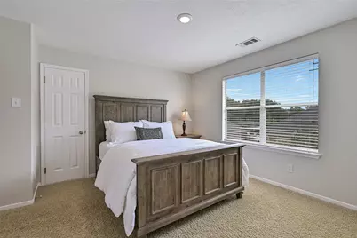 2872 Everett Drive, Friendswood, TX 77546 - Photo 23