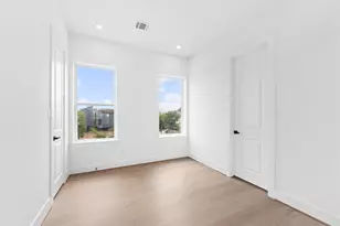 3209 Baer St, Houston, TX 77020 - Photo 23