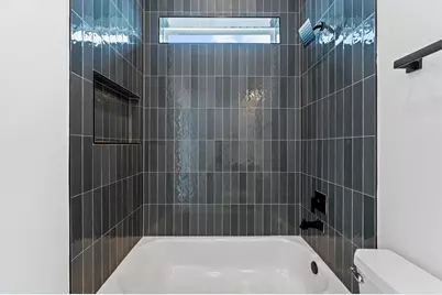 3209 Baer Street #B, Houston, TX 77020 - Photo 25