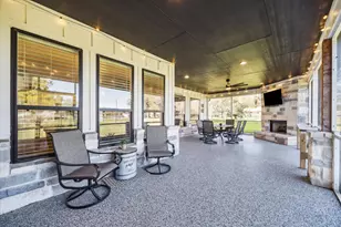 1725 Boling Dome Dr, Boling, TX 77420 - Photo 33