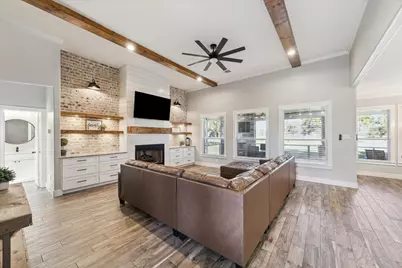 1725 Boling Dome Drive, Boling, TX 77420 - Photo 5