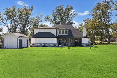 1725 Boling Dome Drive, Boling, TX 77420 - Photo 37