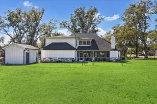 1725 Boling Dome Dr, Boling, TX 77420 - Photo 37