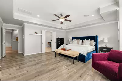 2833 Shadow Woods Court, Houston, TX 77043 - Photo 17