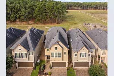 2833 Shadow Woods Court, Houston, TX 77043 - Photo 37