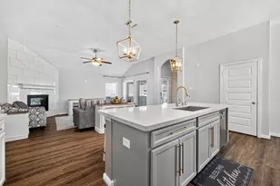 4822 La Piedra, League City, TX 77573 - Photo 11