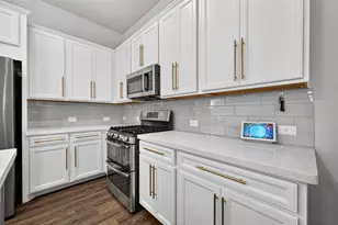 4822 La Piedra, League City, TX 77573 - Photo 9