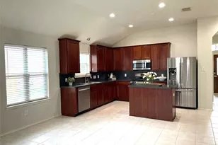 24922 Oconee Ct, Tomball, TX 77375 - Photo 9