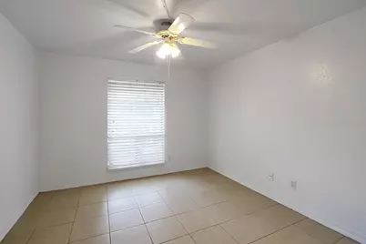 5929 Queensloch Drive #234, Houston, TX 77096 - Photo 9